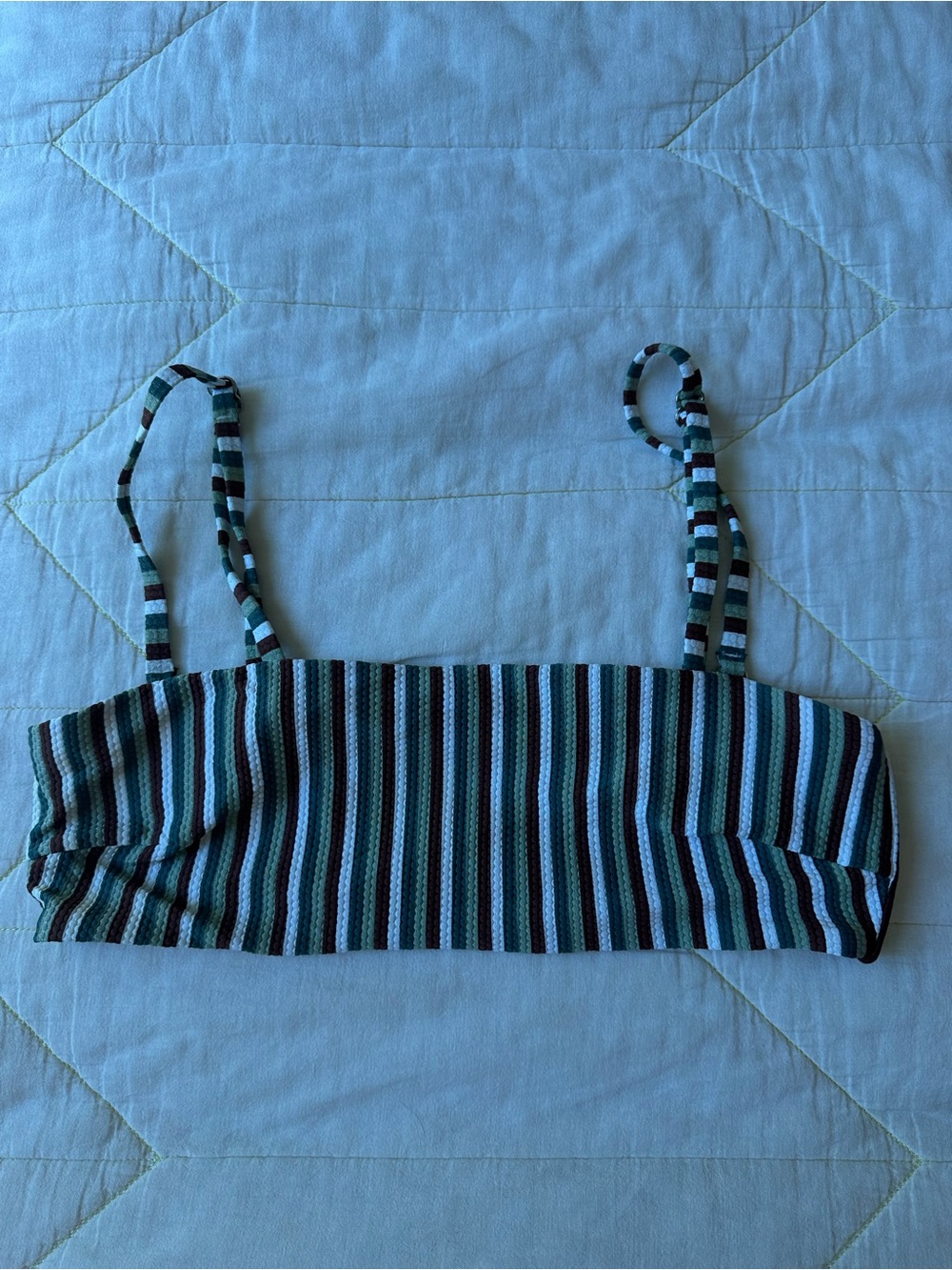 Striped bikini top small